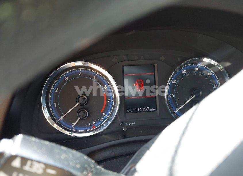 Photo 7 of 2017 Toyota Corolla LE (VIN 5YFBURHEXHP671453)