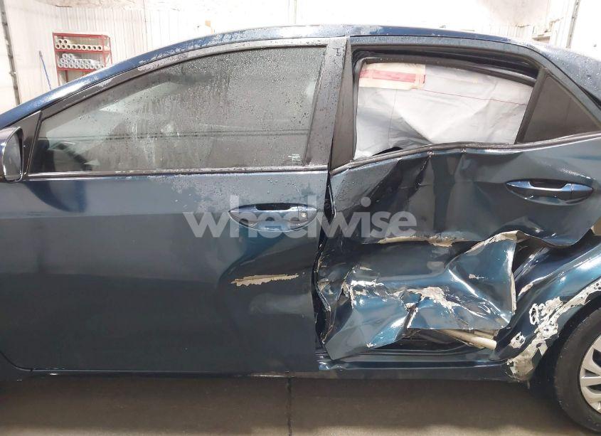 Photo 13 of 2017 Toyota Corolla LE (VIN 5YFBURHEXHP678029)