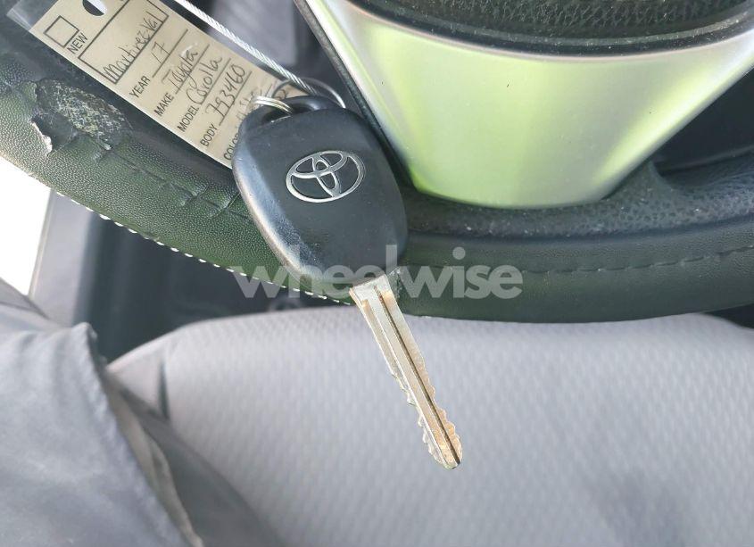 Photo 11 of 2017 Toyota Corolla LE (VIN 5YFBURHEXHP693355)