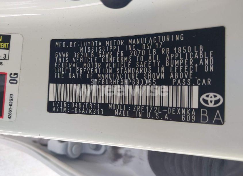 Photo 9 of 2017 Toyota Corolla LE (VIN 5YFBURHEXHP693355)