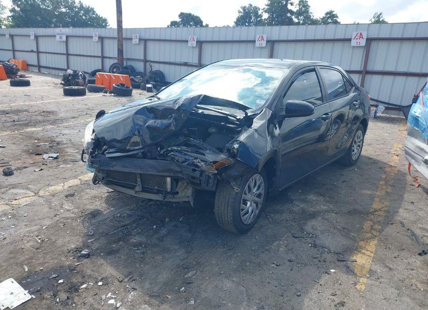 Photo 2 of 2017 Toyota Corolla LE (VIN 5YFBURHEXHP725656)