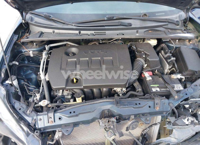 Photo 10 of 2017 Toyota Corolla SE (VIN 5YFBURHEXHP728122)