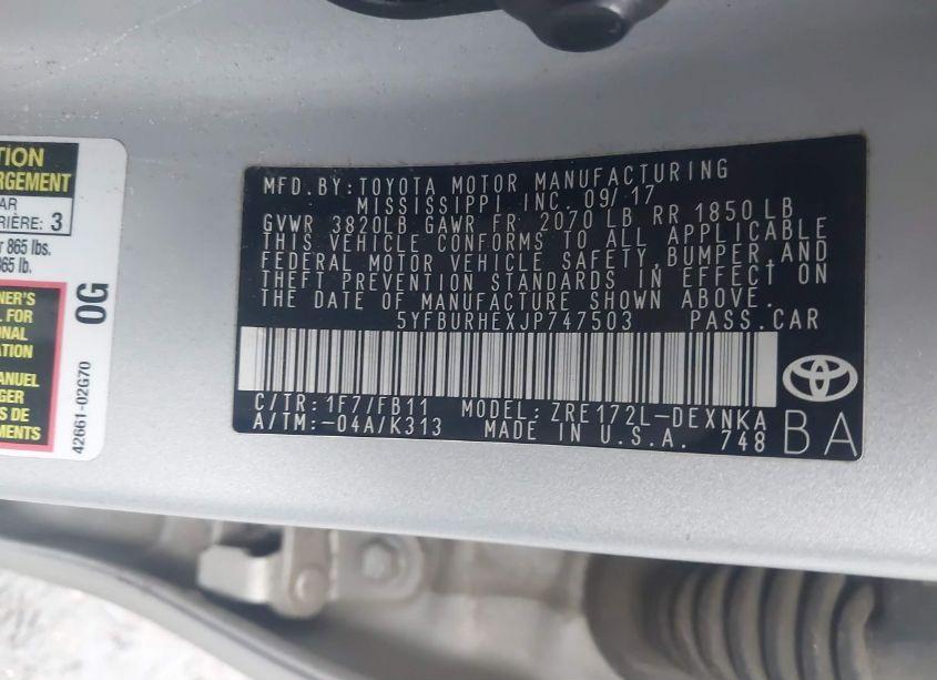 Photo 9 of 2018 Toyota Corolla LE (VIN 5YFBURHEXJP747503)