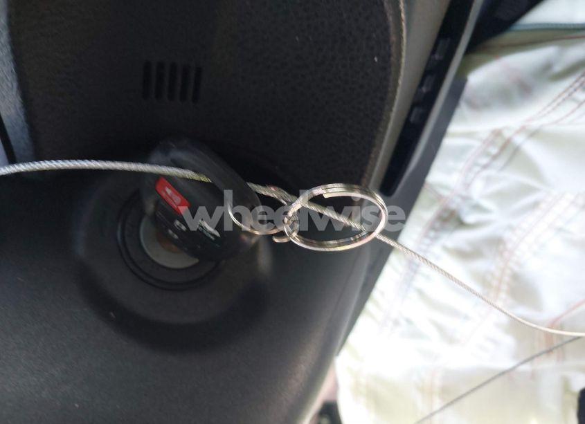 Photo 11 of 2018 Toyota Corolla SE (VIN 5YFBURHEXJP761241)