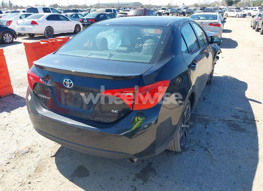 Photo 4 of 2018 Toyota Corolla SE (VIN 5YFBURHEXJP761241)