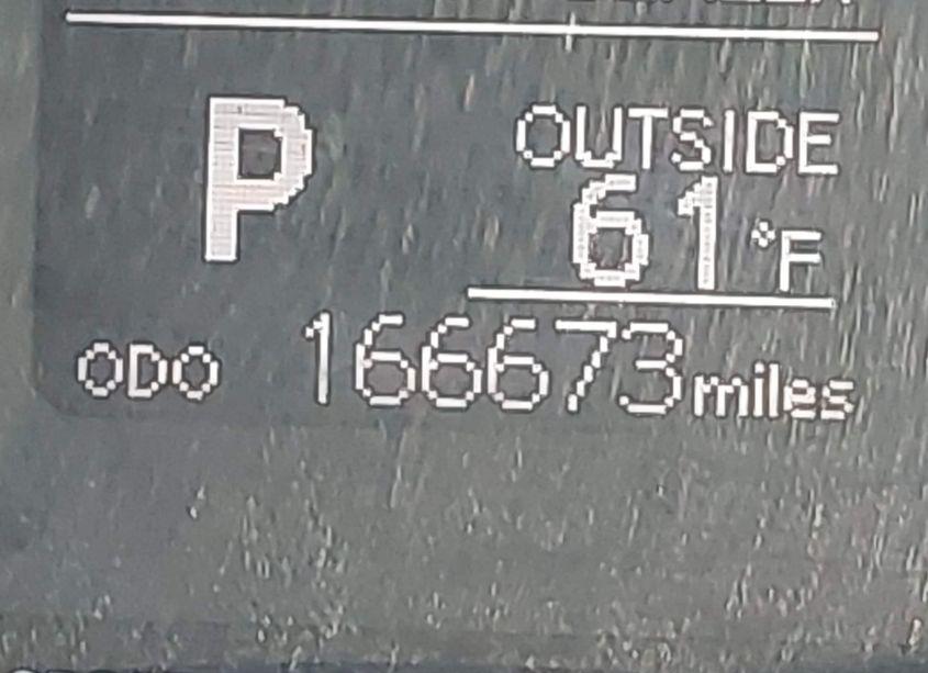 Photo 16 of 2018 Toyota Corolla LE (VIN 5YFBURHEXJP770005)