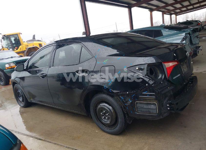 Photo 14 of 2018 Toyota Corolla LE (VIN 5YFBURHEXJP771428)