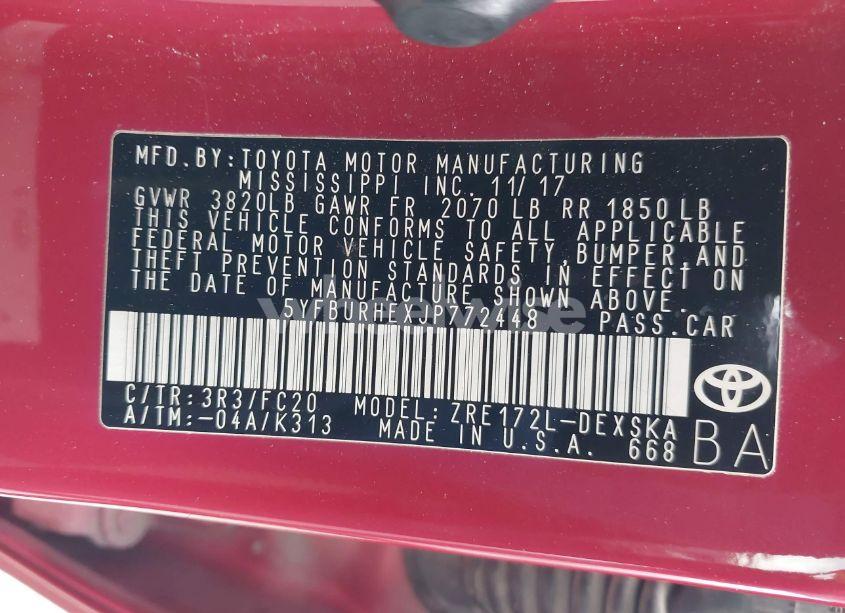 Photo 9 of 2018 Toyota Corolla SE (VIN 5YFBURHEXJP772448)