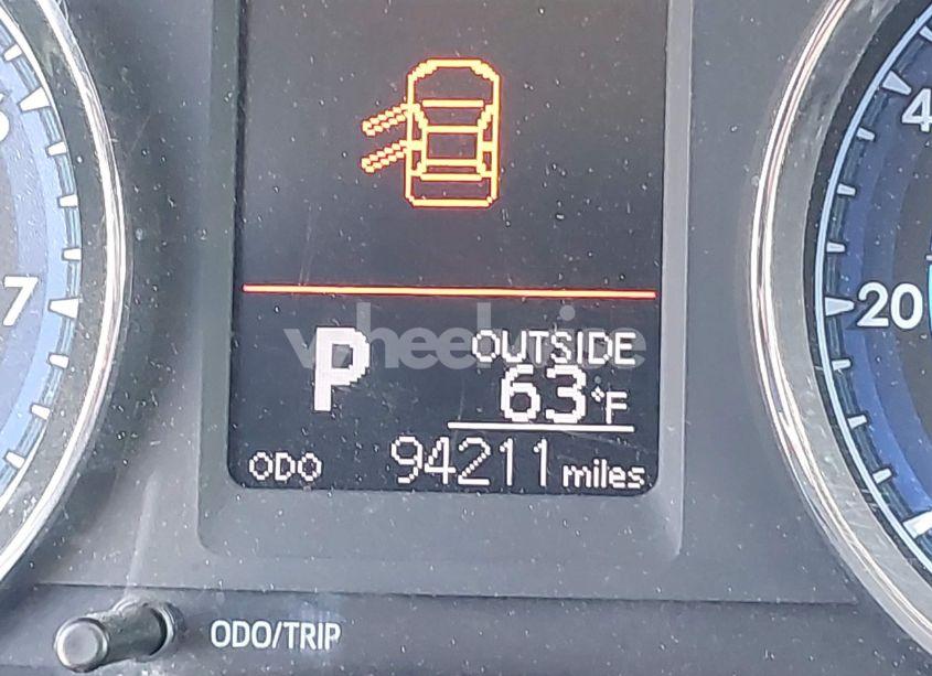 Photo 16 of 2018 Toyota Corolla L/LE/SE/XLE/XSE (VIN 5YFBURHEXJP791694)