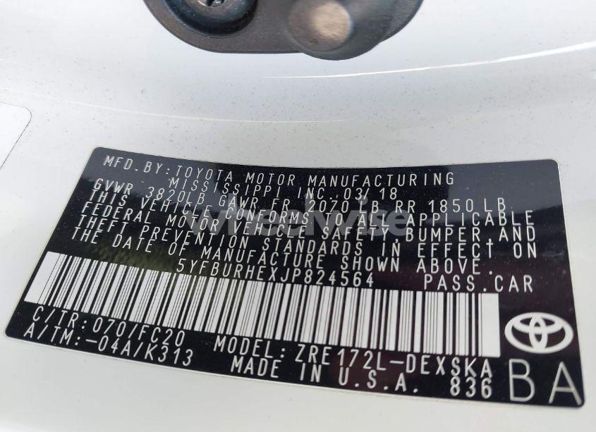 Photo 9 of 2018 Toyota Corolla SE (VIN 5YFBURHEXJP824564)