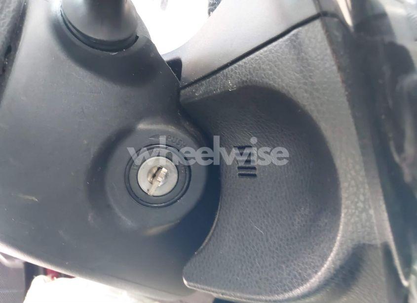 Photo 11 of 2018 Toyota Corolla LE (VIN 5YFBURHEXJP828579)