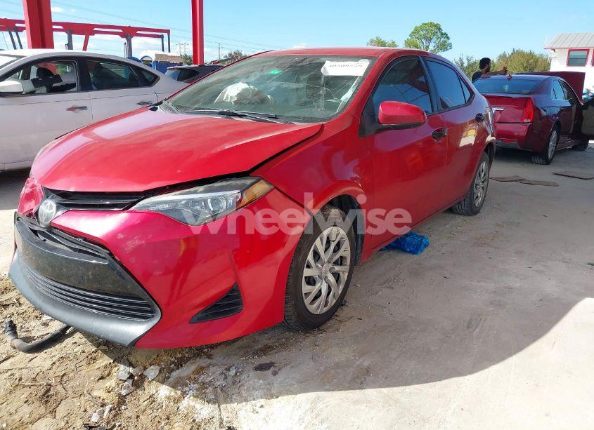 Photo 2 of 2018 Toyota Corolla LE (VIN 5YFBURHEXJP828579)