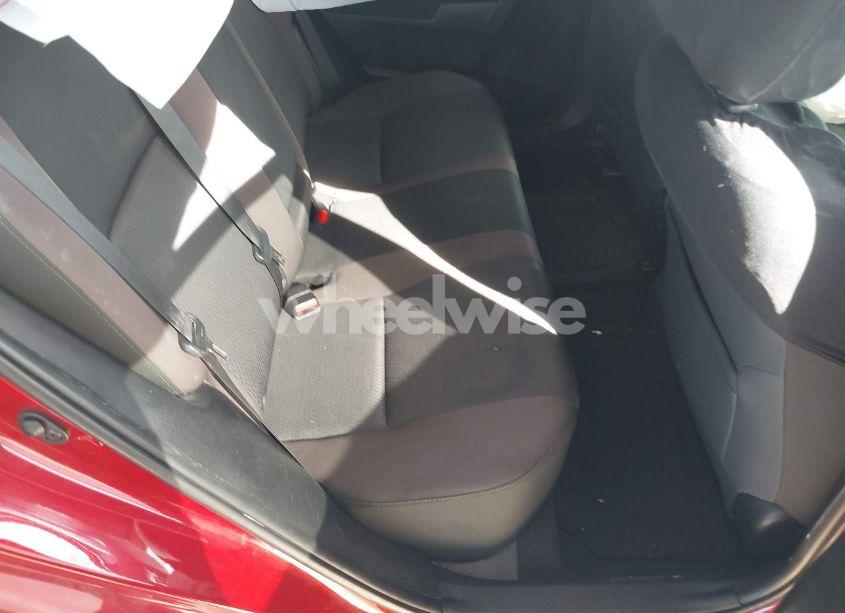 Photo 8 of 2018 Toyota Corolla LE (VIN 5YFBURHEXJP828579)