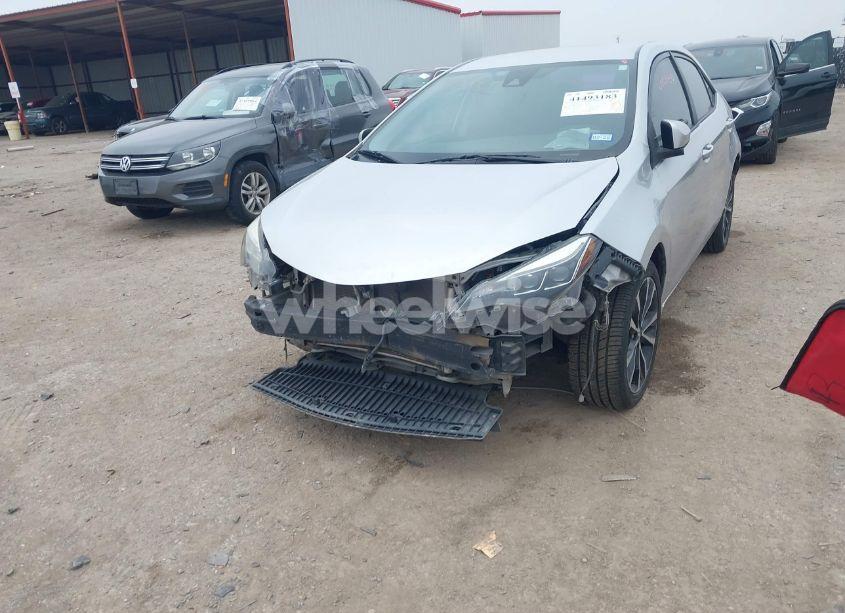 Photo 6 of 2018 Toyota Corolla SE (VIN 5YFBURHEXJP847035)