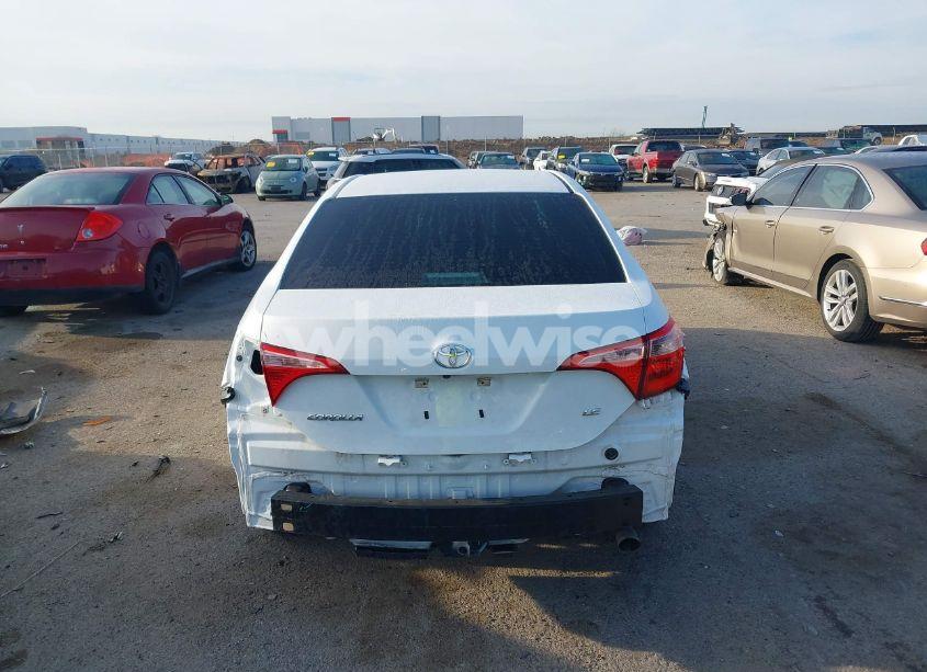 Photo 17 of 2019 Toyota Corolla LE (VIN 5YFBURHEXKP877203)