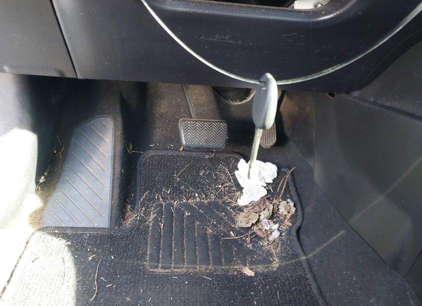 Photo 11 of 2019 Toyota Corolla SE (VIN 5YFBURHEXKP900057)