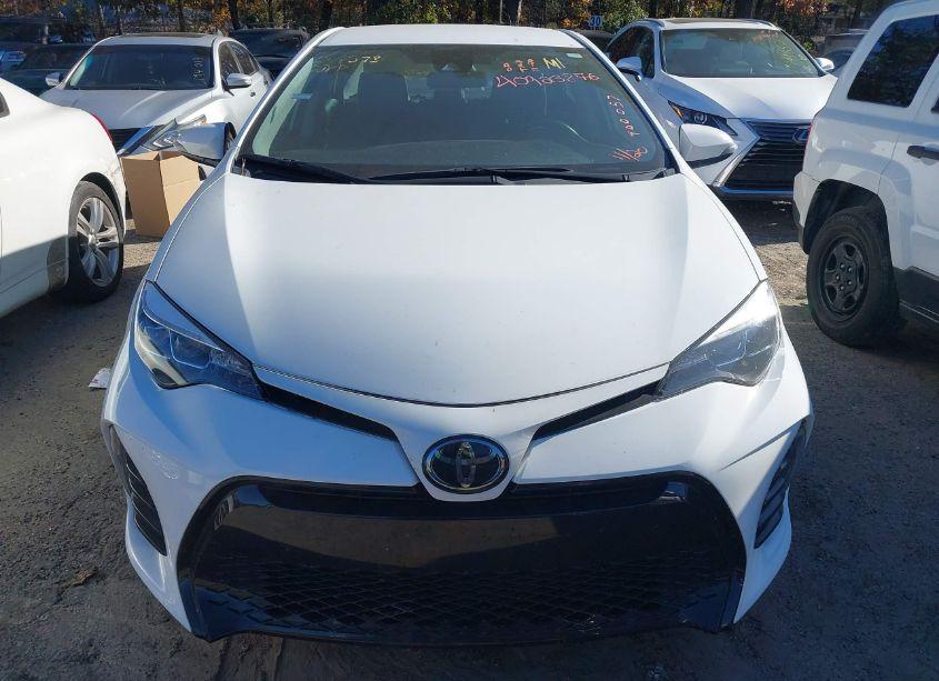 Photo 12 of 2019 Toyota Corolla SE (VIN 5YFBURHEXKP900057)