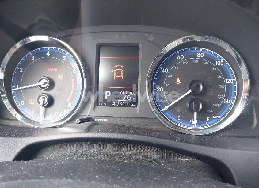 Photo 7 of 2019 Toyota Corolla LE (VIN 5YFBURHEXKP902312)