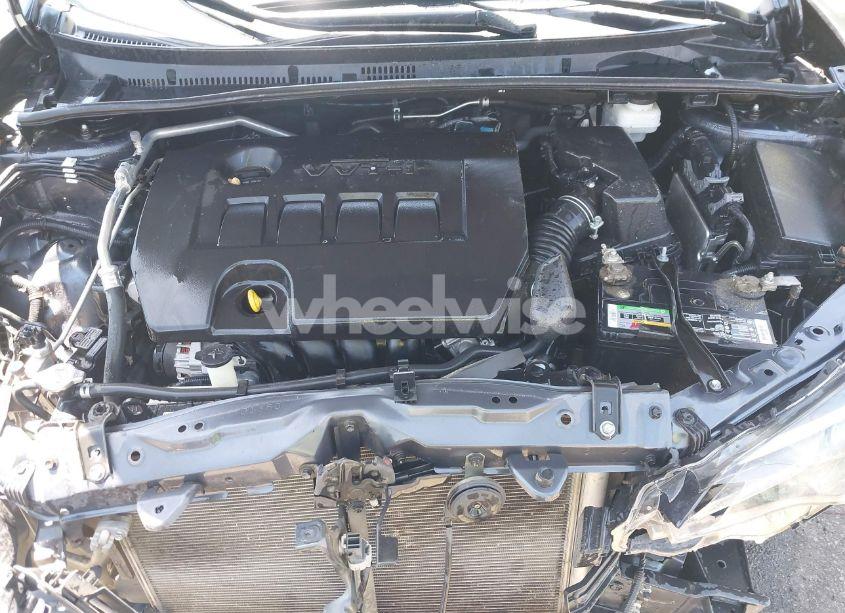 Photo 10 of 2019 Toyota Corolla LE (VIN 5YFBURHEXKP926609)