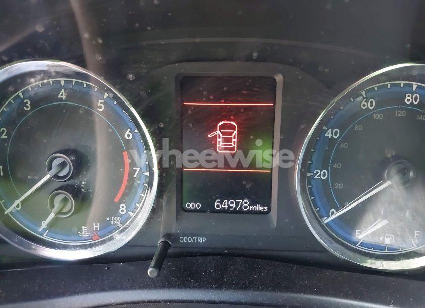 Photo 7 of 2019 Toyota Corolla LE (VIN 5YFBURHEXKP926609)