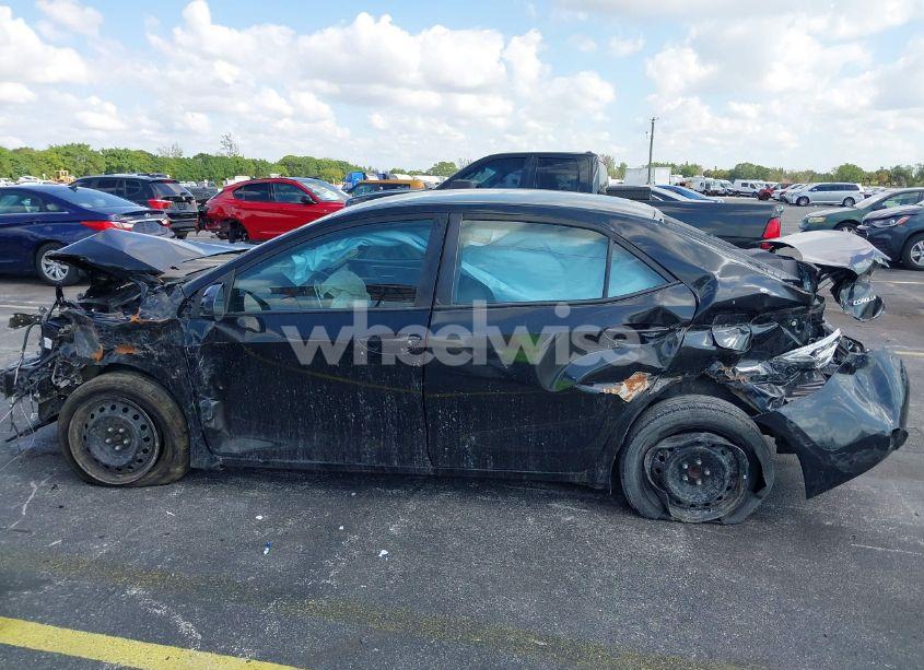 Photo 14 of 2019 Toyota Corolla LE (VIN 5YFBURHEXKP933883)