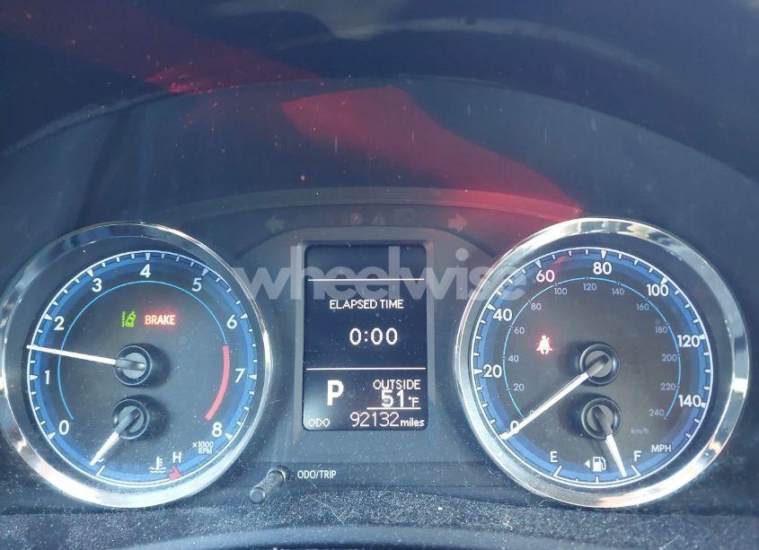 Photo 7 of 2019 Toyota Corolla (VIN 5YFBURHEXKP938033)