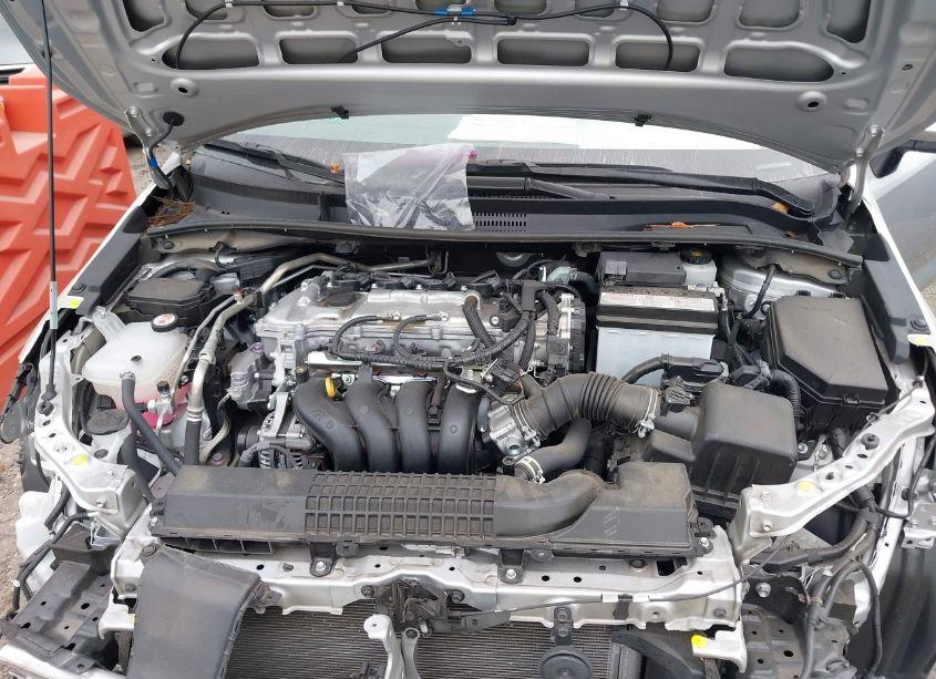 Photo 10 of 2022 Toyota Corolla L (VIN 5YFDPMAE0NP366259)