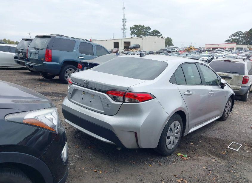 Photo 4 of 2022 Toyota Corolla L (VIN 5YFDPMAE0NP366259)