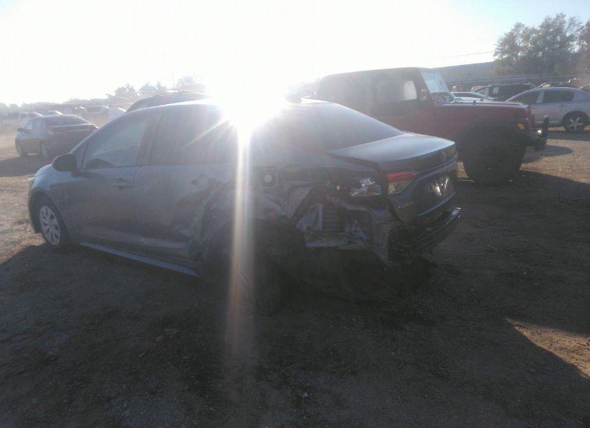 Photo 3 of 2021 Toyota Corolla L (VIN 5YFDPMAE1MP199439)