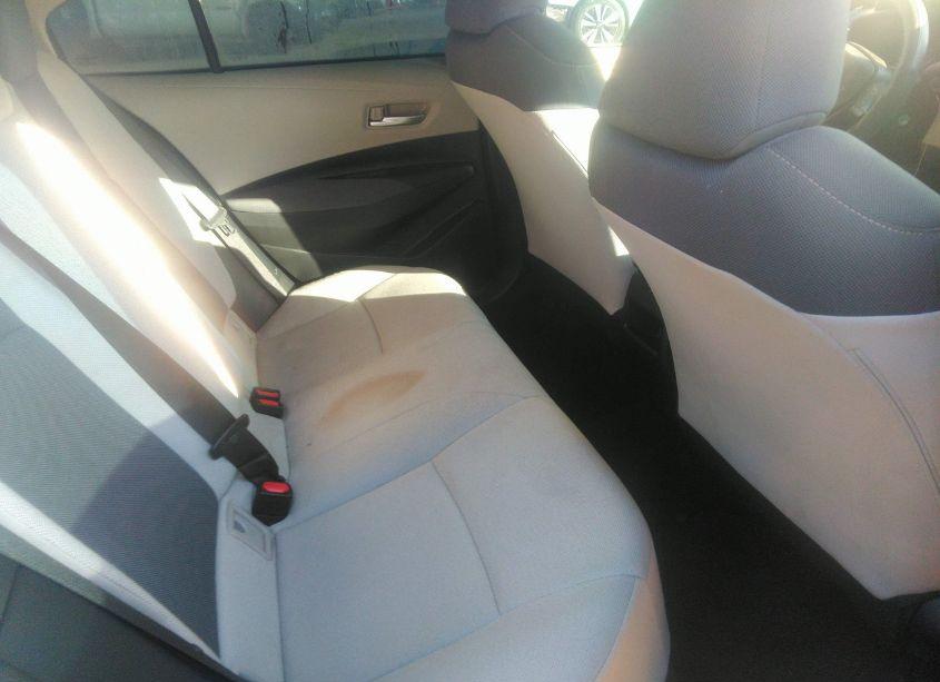 Photo 8 of 2021 Toyota Corolla L (VIN 5YFDPMAE1MP199439)