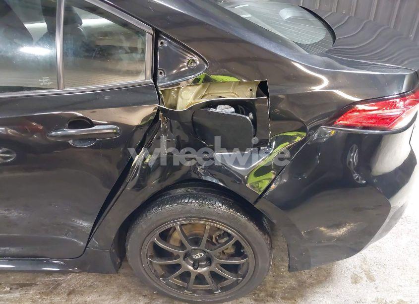 Photo 18 of 2022 Toyota Corolla L (VIN 5YFDPMAE3NP294019)