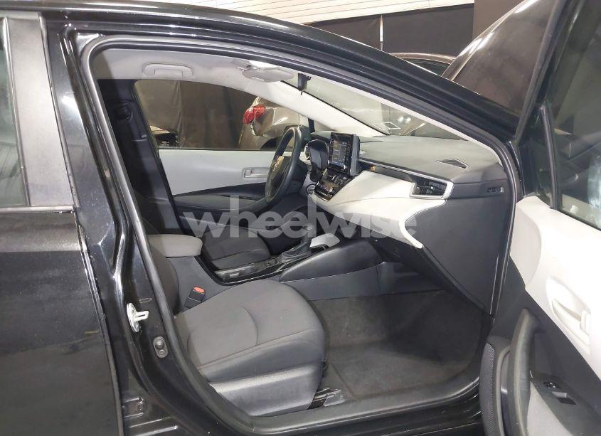 Photo 5 of 2022 Toyota Corolla L (VIN 5YFDPMAE3NP294019)