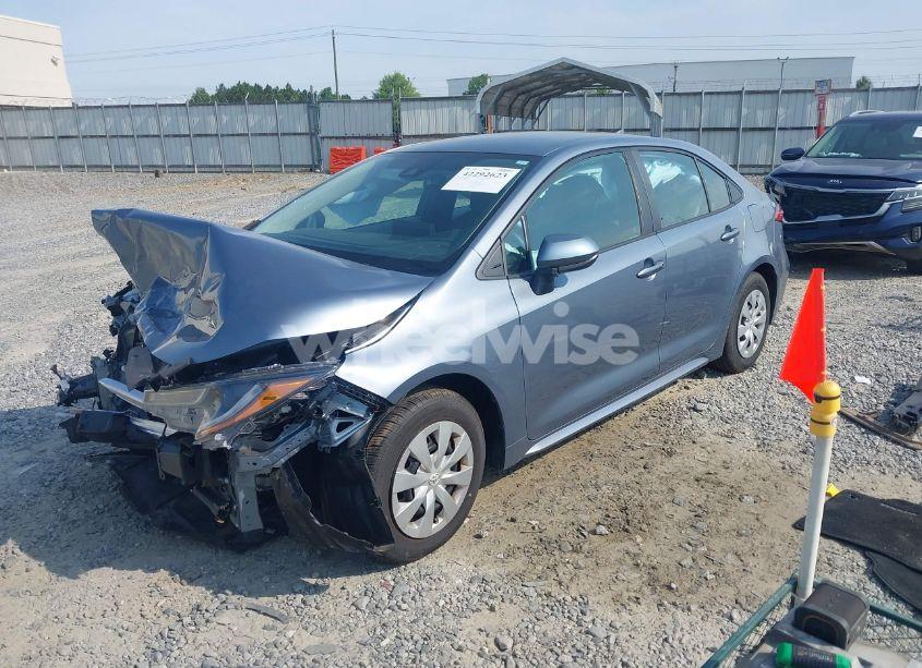 Photo 2 of 2021 Toyota Corolla L (VIN 5YFDPMAE6MP175282)