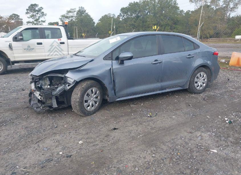 Photo 2 of 2022 Toyota Corolla L (VIN 5YFDPMAE7NP299403)