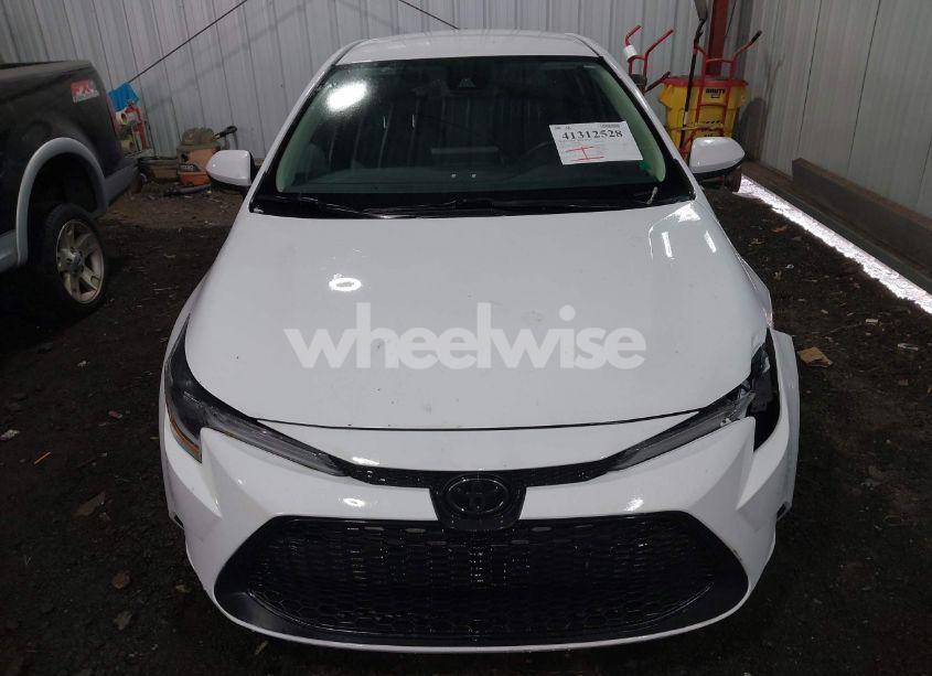 Photo 12 of 2022 Toyota Corolla L (VIN 5YFDPMAEXNP327551)