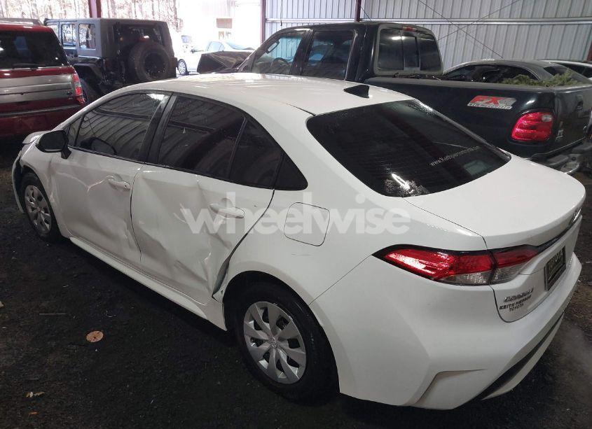 Photo 6 of 2022 Toyota Corolla L (VIN 5YFDPMAEXNP327551)