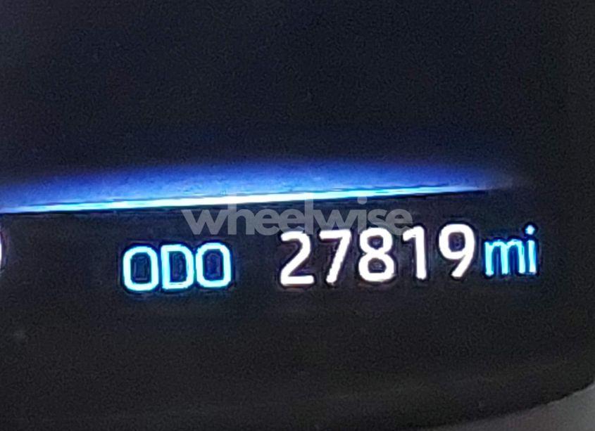 Photo 7 of 2022 Toyota Corolla L (VIN 5YFDPMAEXNP327551)