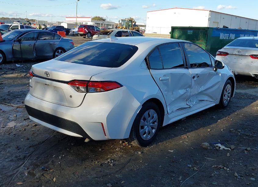 Photo 4 of 2020 Toyota Corolla L (VIN 5YFDPRAE1LP052730)