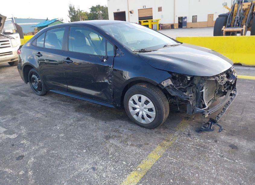 2020 Toyota Corolla L (VIN 5YFDPRAE1LP070404) main photo