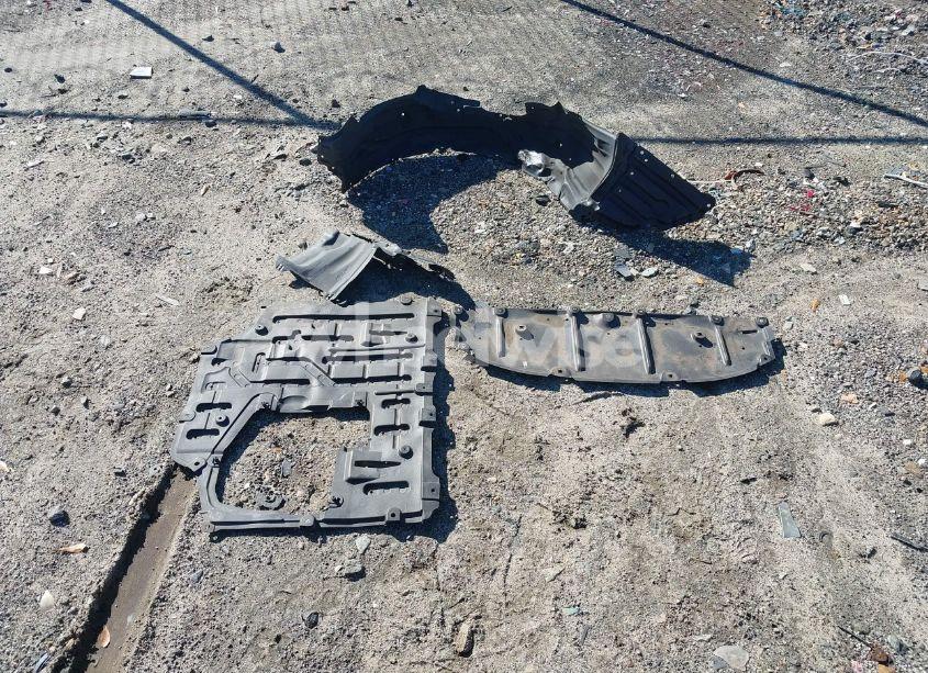 Photo 12 of 2020 Toyota Corolla L (VIN 5YFDPRAE2LP134417)