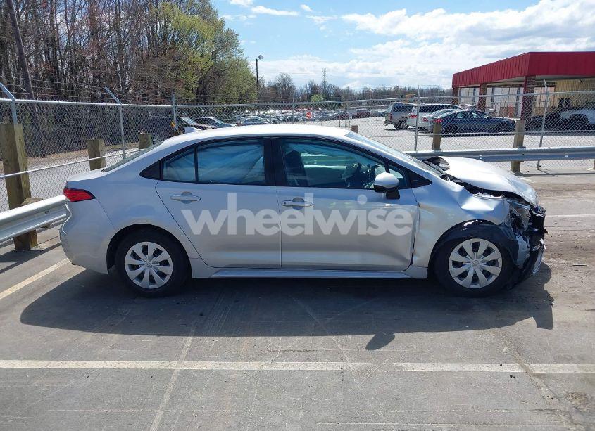 Photo 13 of 2020 Toyota Corolla L (VIN 5YFDPRAE7LP020655)