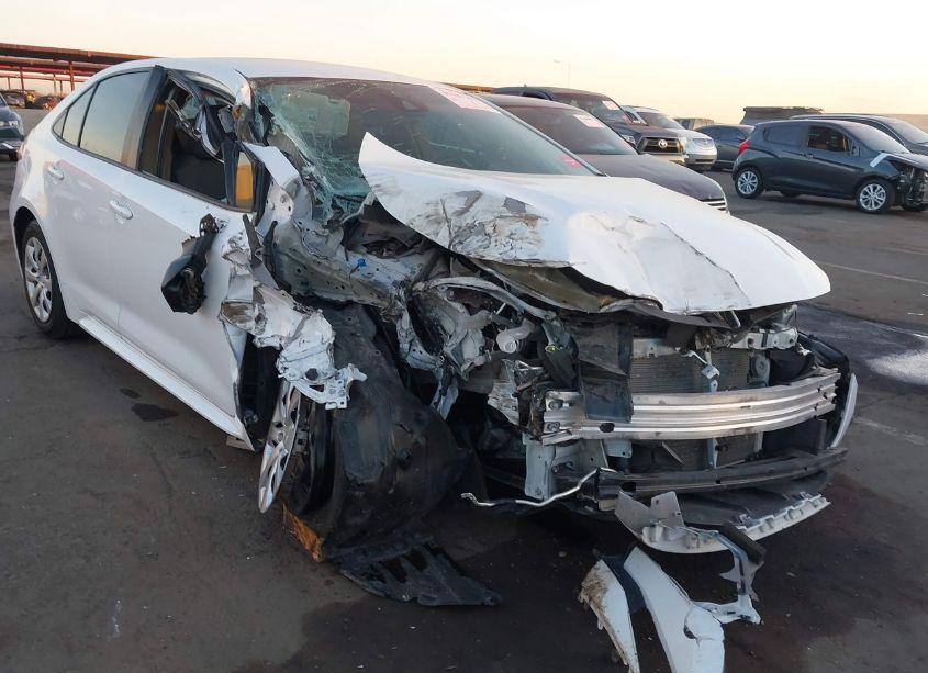 Photo 6 of 2021 Toyota Corolla LE (VIN 5YFEPMAE0MP156750)