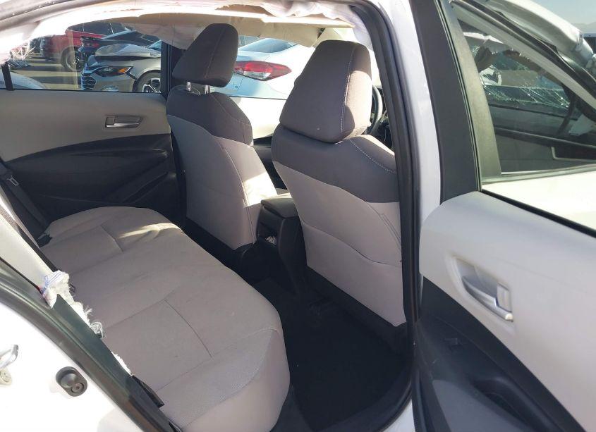 Photo 8 of 2021 Toyota Corolla LE (VIN 5YFEPMAE0MP156750)