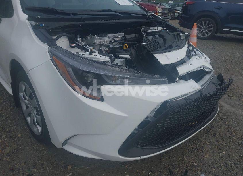 Photo 18 of 2021 Toyota Corolla LE (VIN 5YFEPMAE0MP160278)