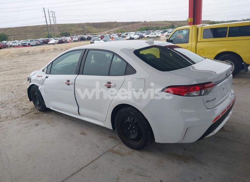 Photo 14 of 2021 Toyota Corolla LE (VIN 5YFEPMAE0MP168817)