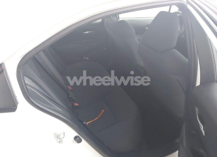 Photo 8 of 2021 Toyota Corolla LE (VIN 5YFEPMAE0MP168817)