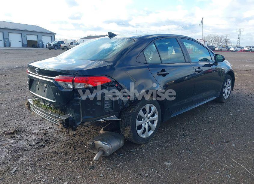 Photo 4 of 2021 Toyota Corolla LE (VIN 5YFEPMAE0MP179381)