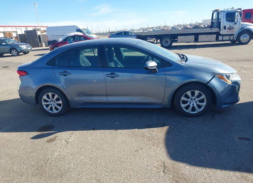 Photo 13 of 2021 Toyota Corolla LE (VIN 5YFEPMAE0MP186962)