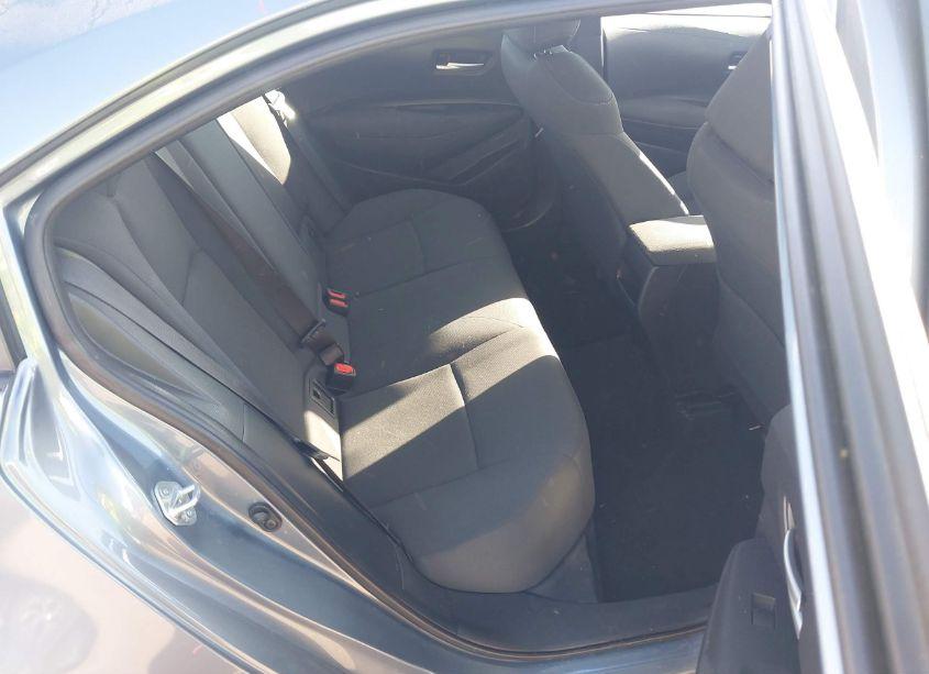 Photo 8 of 2021 Toyota Corolla LE (VIN 5YFEPMAE0MP186962)