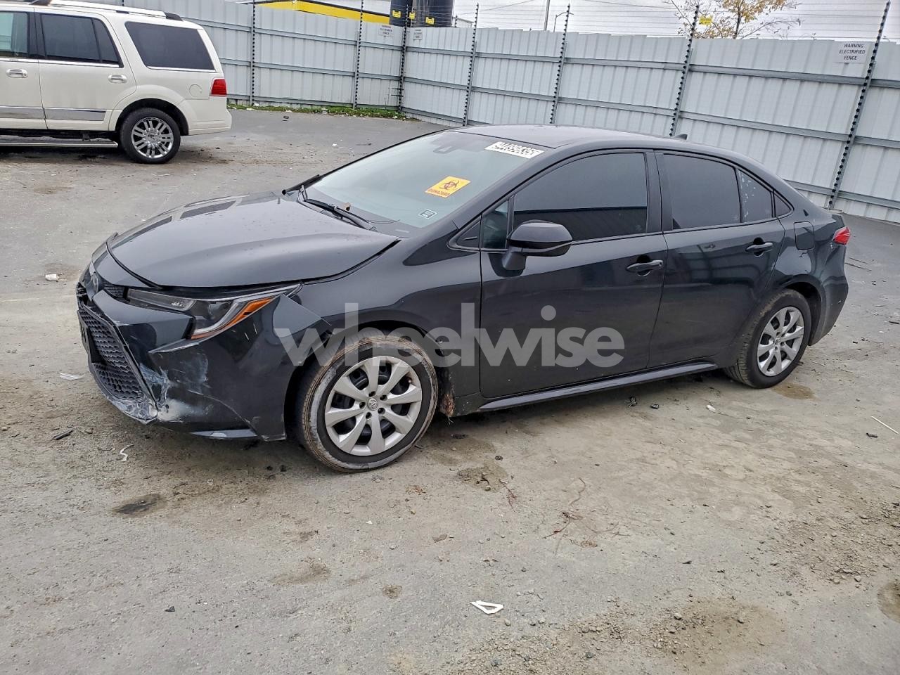 2021 TOYOTA COROLLA LE (VIN 5YFEPMAE0MP205865) main photo